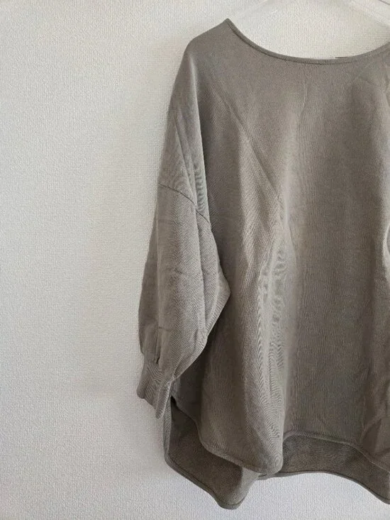 Mariae Sweatshirt Dusty Khaki - Picture 2 of 5